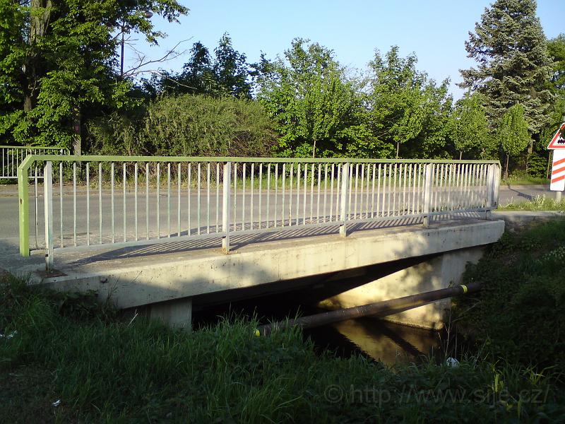 Most přes Náhon, Kukleny