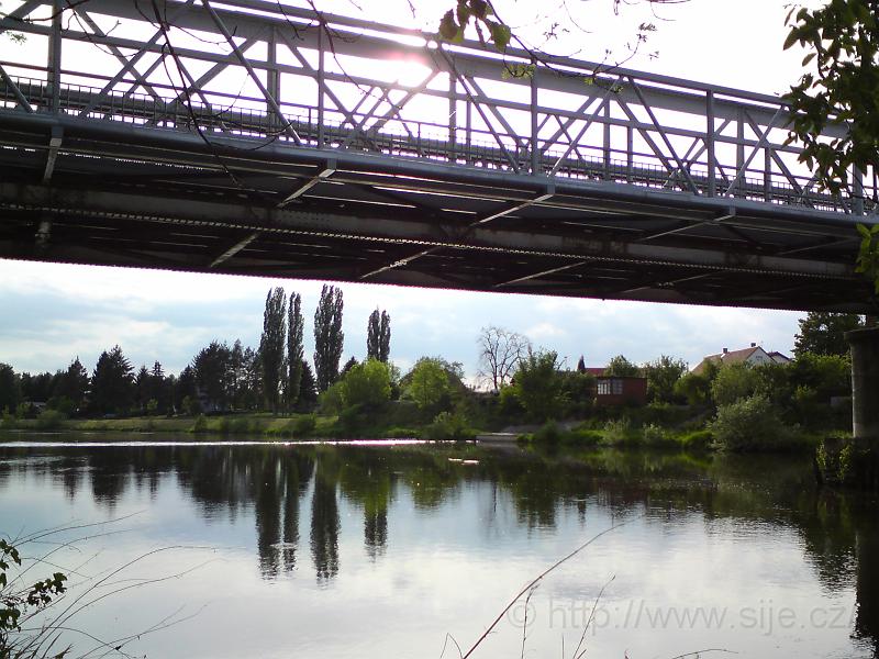 Most ve Svinarech