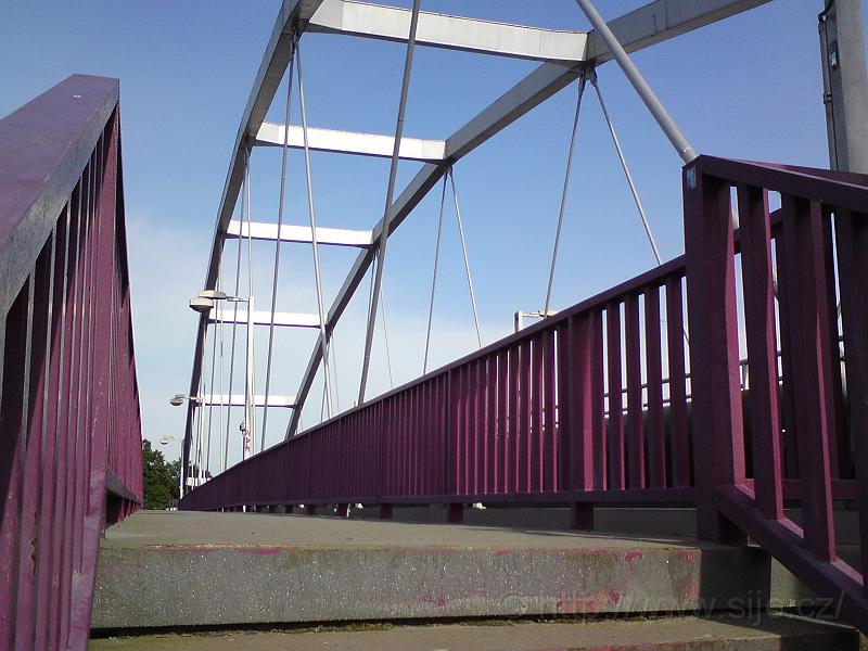 Most pro pěší