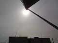 Hrot nosníku střechy terminálu v Slunci